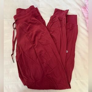 Lululemon Women's Burgundy Ribbed Track Joggers